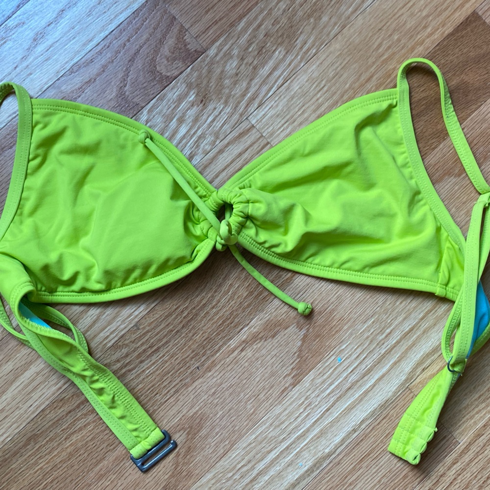 Athleta Triangle Bikini Top Neon Green (size small)